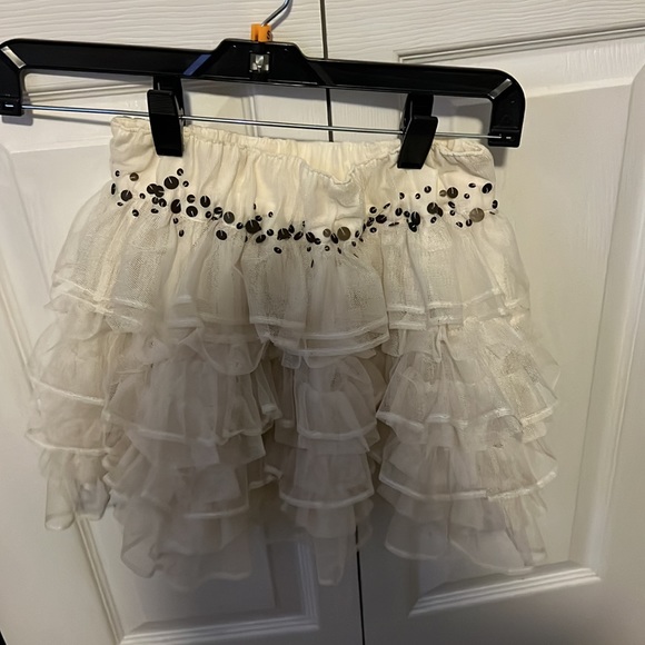 Abercrombie and fitch ruffled off white skirt in size XS - Picture 2 of 4